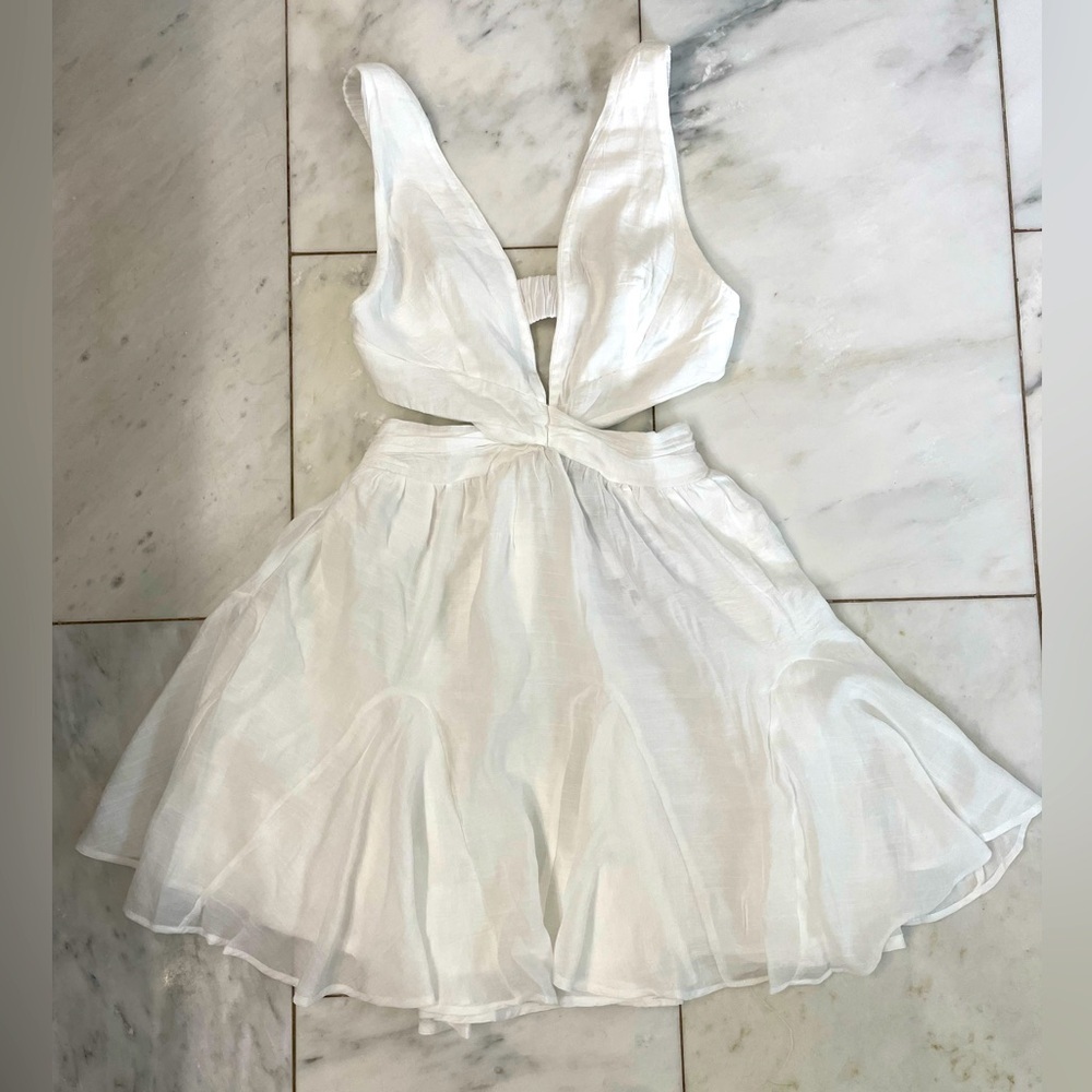 NWT Princess Polly Roussel Cut-out Breezy Summer Mini Dress lined white size 6 - Picture 2 of 10